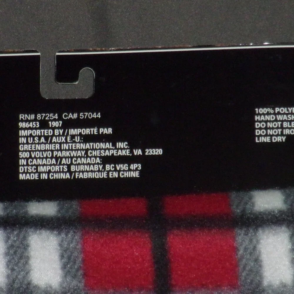 Greenbrier International Red White Black and Grey Men's Fleece Scarf